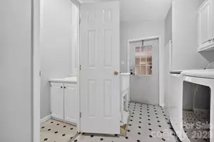 6041 Kaylas Ridge Rd, Connelly Springs, NC 28612 - Photo 28