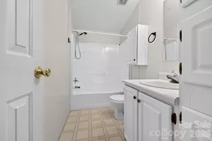 6041 Kaylas Ridge Rd, Connelly Springs, NC 28612 - Photo 12