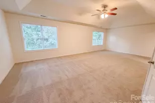 330 Windy Pine Dr, Lake Wylie, SC 29710 - Photo 4