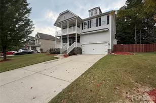 330 Windy Pine Dr, Lake Wylie, SC 29710 - Photo 6