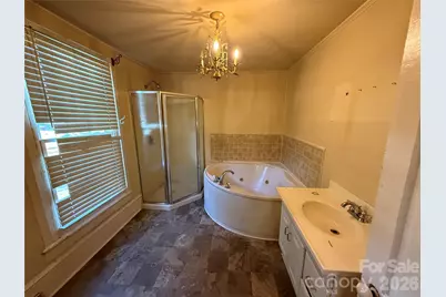 261 W Iredell Avenue, Mooresville, NC 28115 - Photo 22