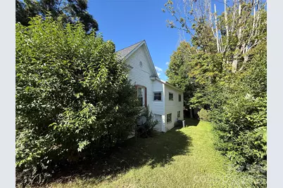 261 W Iredell Avenue, Mooresville, NC 28115 - Photo 10