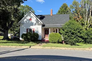 261 W Iredell Ave, Mooresville, NC 28115 - Photo 4