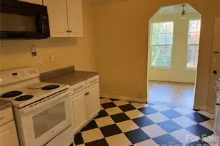 261 W Iredell Ave, Mooresville, NC 28115 - Photo 20