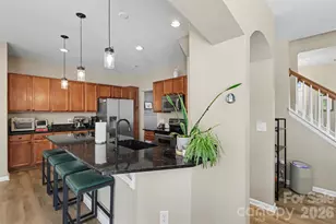 11122 Aprilia Ln, Cornelius, NC 28031 - Photo 8