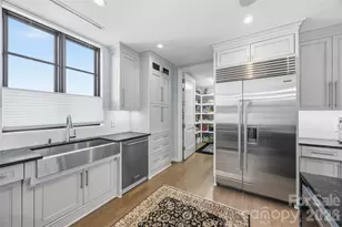 1333 Queens Rd, Charlotte, NC 28207 - Photo 10