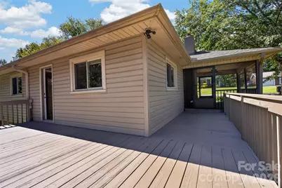 117 Edgewood Avenue, Landrum, SC 29356 - Photo 16