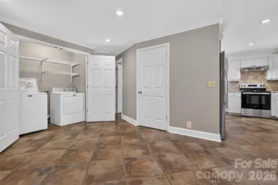 117 Edgewood Avenue, Landrum, SC 29356 - Photo 14