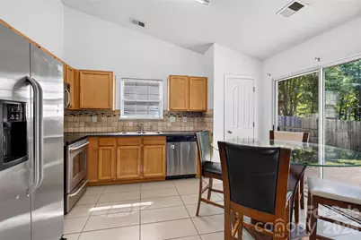 5327 Fernhill Drive, Charlotte, NC 28217 - Photo 6