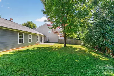 5327 Fernhill Drive, Charlotte, NC 28217 - Photo 18