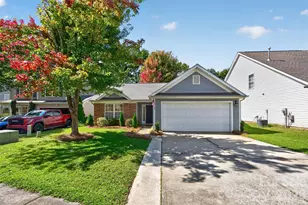 5327 Fernhill Dr, Charlotte, NC 28217 - Photo 1