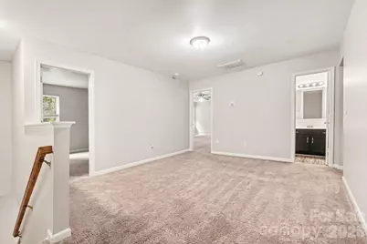 3229 Kayla Lane, Charlotte, NC 28215 - Photo 4