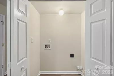 9306 Tiger Lily Lane, Charlotte, NC 28215 - Photo 34