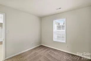 9306 Tiger Lily Ln, Charlotte, NC 28215 - Photo 20