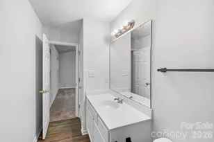 9306 Tiger Lily Ln, Charlotte, NC 28215 - Photo 32