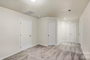 9306 Tiger Lily Ln, Charlotte, NC 28215 - Photo 16
