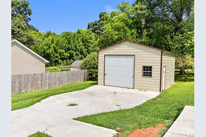 514 S Chapel Street, Landis, NC 28088 - Photo 6