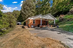 10730 US 19W Hwy, Burnsville, NC 28714 - Photo 18