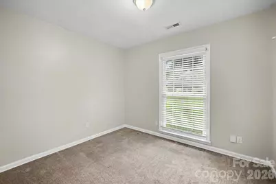 5508 Whistlewood Lane, Charlotte, NC 28208 - Photo 12