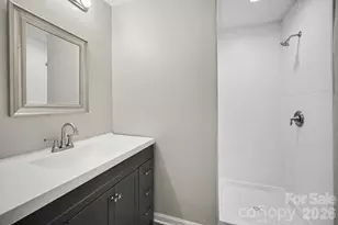 5508 Whistlewood Ln, Charlotte, NC 28208 - Photo 18