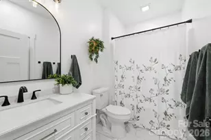 669 Crystal Heights Dr, Hendersonville, NC 28739 - Photo 30