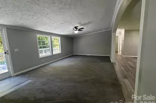 1034 Hidden View Loop, Marion, NC 28752 - Photo 6