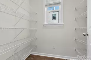332 Hastings Run Dr, Charlotte, NC 28211 - Photo 12