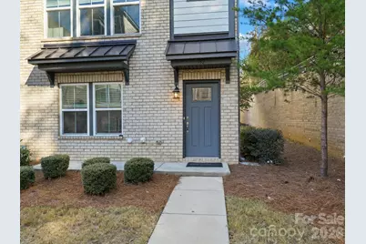 332 Hastings Run Drive, Charlotte, NC 28211 - Photo 2