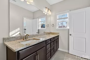 332 Hastings Run Dr, Charlotte, NC 28211 - Photo 24