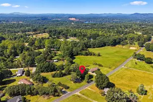 4021 Sulphur Springs Rd NE, Hickory, NC 28601 - Photo 18