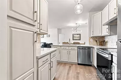 19819 Deer Valley Drive, Cornelius, NC 28031 - Photo 14