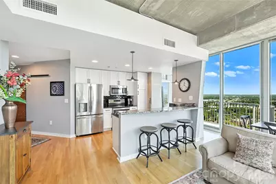 210 N Church Street #3415, Charlotte, NC 28202 - Photo 6