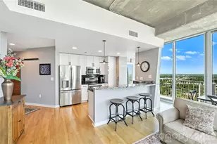 210 N Church St, Charlotte, NC 28202 - Photo 6