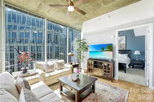210 N Church St, Charlotte, NC 28202 - Photo 2