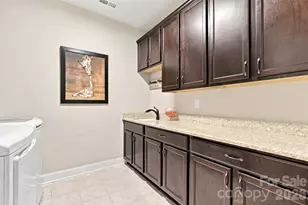 2213 Lincolnshire Ln, Waxhaw, NC 28173 - Photo 32