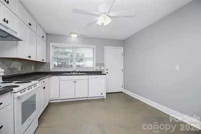 212 Kerr Street NW, Concord, NC 28025 - Photo 4