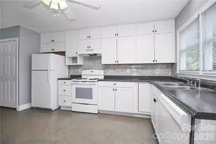 212 Kerr St NW, Concord, NC 28025 - Photo 6