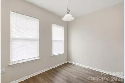 614 E 9th Street, Charlotte, NC 28202 - Photo 24