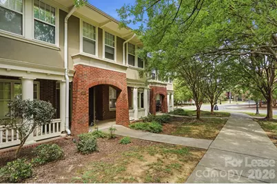 614 E 9th Street, Charlotte, NC 28202 - Photo 2
