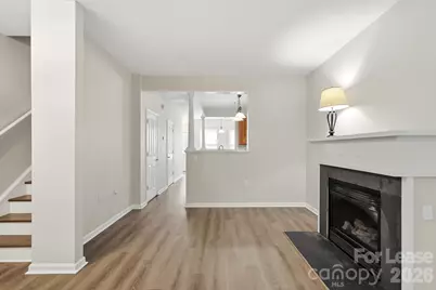 614 E 9th Street, Charlotte, NC 28202 - Photo 10
