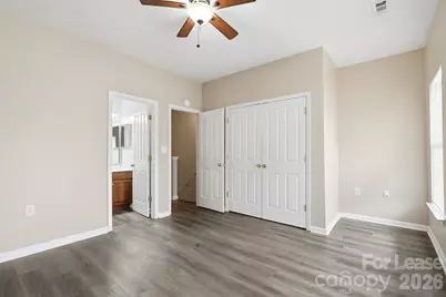 614 E 9th Street, Charlotte, NC 28202 - Photo 32