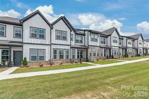 5807 Clear Creek Ln, Charlotte, NC 28215 - Photo 1