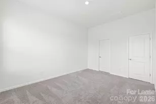 5807 Clear Creek Ln, Charlotte, NC 28215 - Photo 18