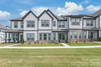 5807 Clear Creek Lane, Charlotte, NC 28215 - Photo 2