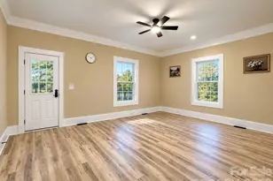 303 N Rose Ave, Kannapolis, NC 28083 - Photo 8