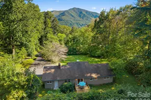 537 Winchester Creek Rd, Waynesville, NC 28786 - Photo 2