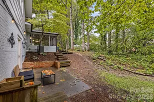 3238 Debbie Dr, Hendersonville, NC 28791 - Photo 36