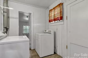 408 Sunny Dr, Waynesville, NC 28786 - Photo 22