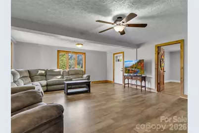 408 Sunny Drive, Waynesville, NC 28786 - Photo 10