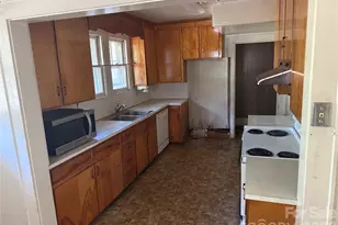 718 E E Franklin St, Monroe, NC 28112 - Photo 12